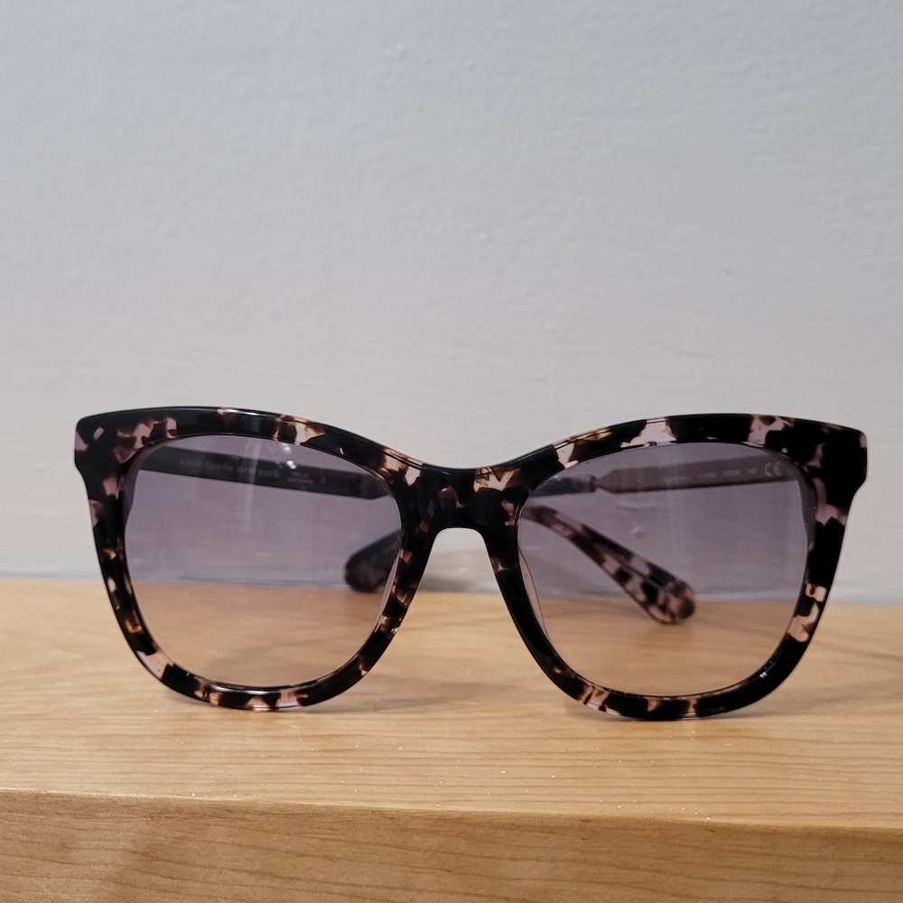Women's Kate Spade sunglasses 🕶😎